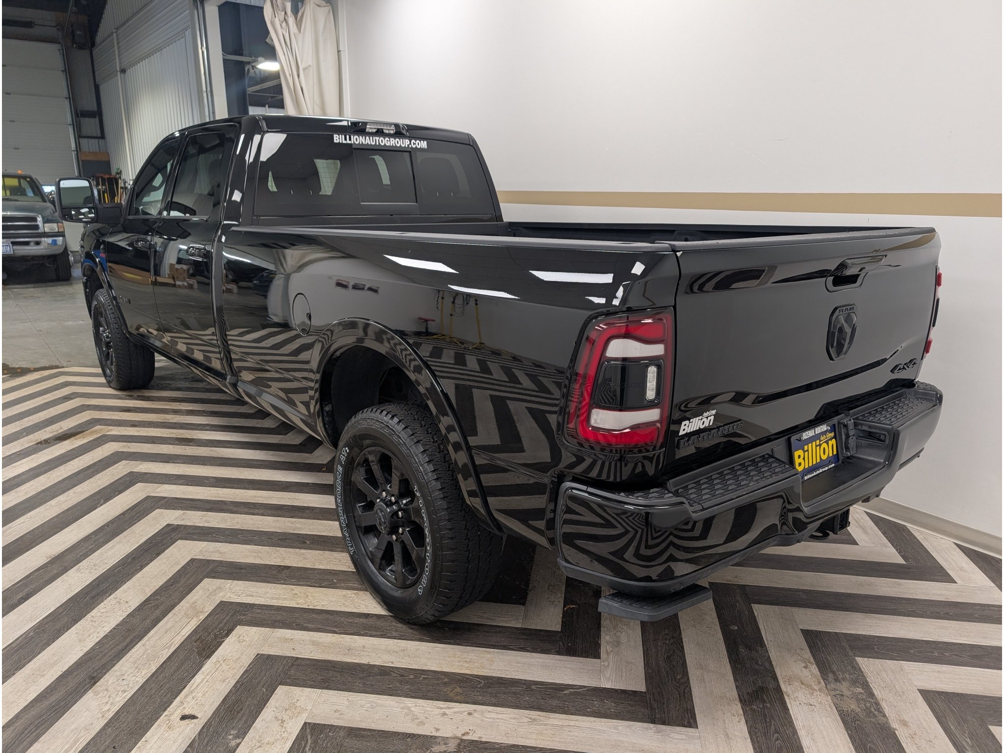 Used 2024 RAM 3500 Laramie w/ Night Edition AWD/4WD image 2