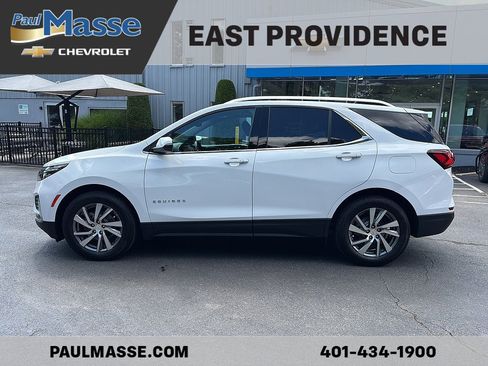 Certified 2022 Chevrolet Equinox Premier w/ LPO, Cargo Package FWD image 4