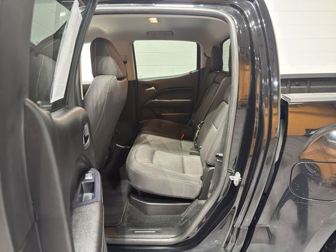 Used 2018 GMC Canyon SLE w/ Nightfall Edition image 10