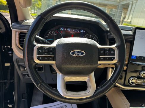 Used 2024 Ford Expedition Max Limited image 14