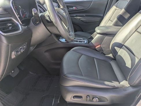 Used 2018 Chevrolet Equinox Premier image 17