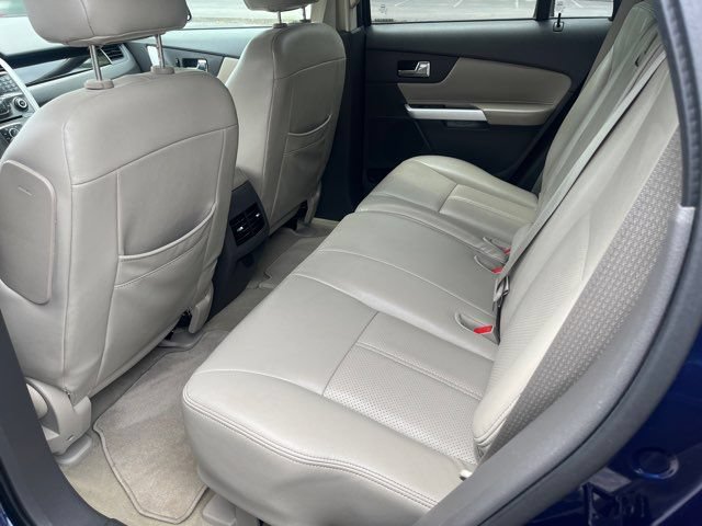 Used 2011 Ford Edge SE FWD image 7