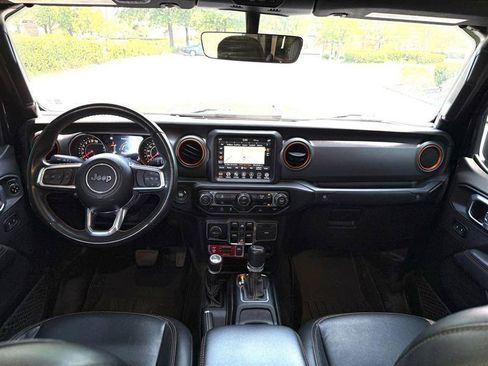Used 2022 Jeep Gladiator Mojave AWD/4WD image 14