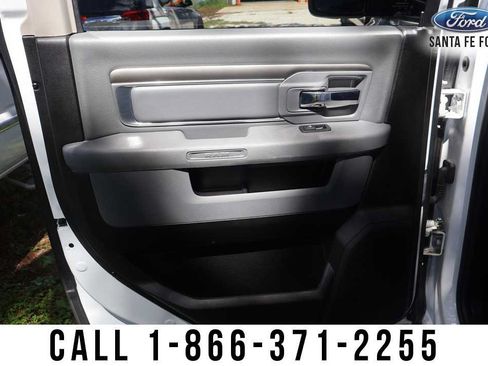 Used 2019 RAM 1500 Big Horn RWD image 19