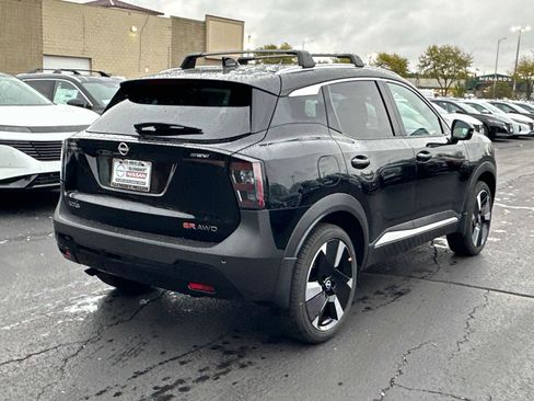 New 2026 Nissan Kicks SR w/ SR Premium Package AWD/4WD image 4