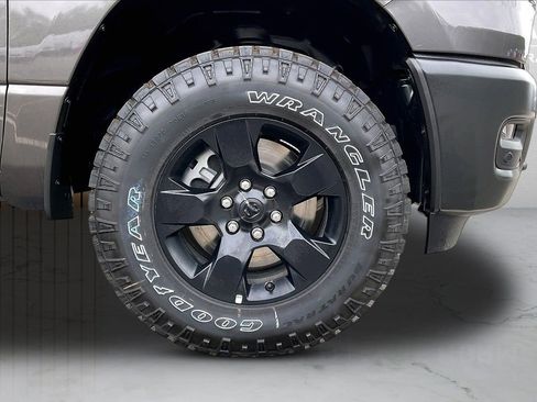 New 2026 RAM 1500 Classic Warlock AWD/4WD image 32