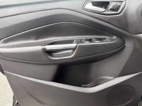 Used 2015 Ford Escape Titanium image 6