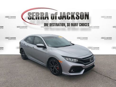 Used 2019 Honda Civic Sport image 2