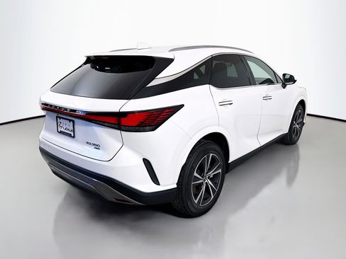 Used 2023 Lexus RX 350 Premium w/ Accessory Package (Z1) image 7