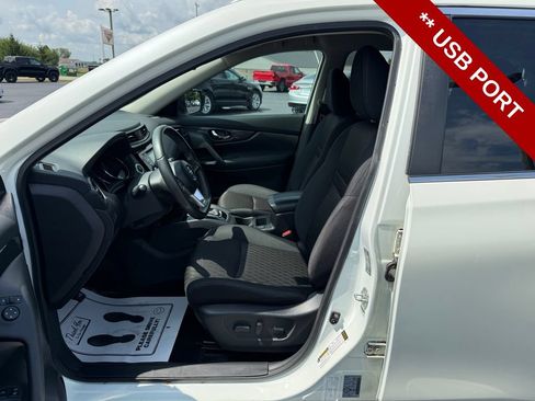 Used 2017 Nissan Rogue SV FWD image 11