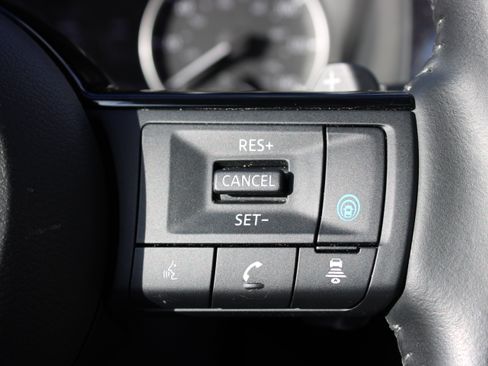Certified 2022 Nissan Pathfinder SL w/ SL Premium Package AWD/4WD image 33