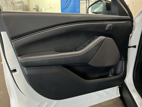 Used 2024 Ford Mustang Mach-E Select w/ Comfort Package Lite image 14