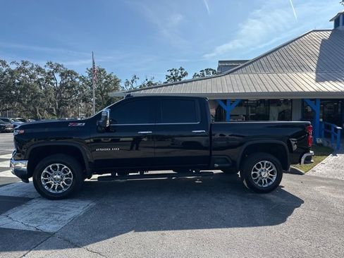 Used 2024 Chevrolet Silverado 2500 LTZ w/ LTZ Plus Package image 41