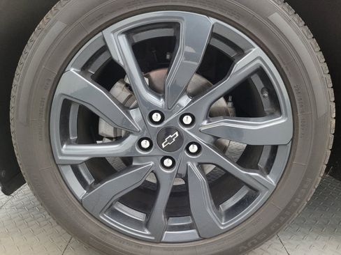 Used 2022 Chevrolet Equinox RS w/ RS Leather Package FWD image 31