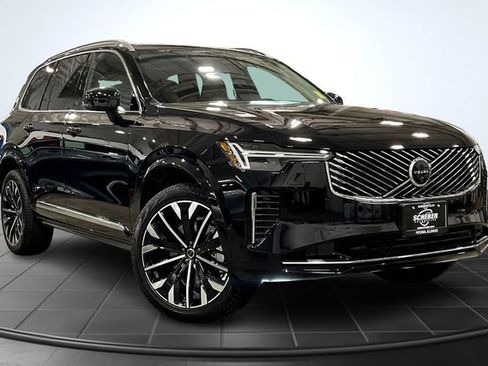 New 2026 Volvo XC90 B6 Plus w/ Protection Package Premier image 3