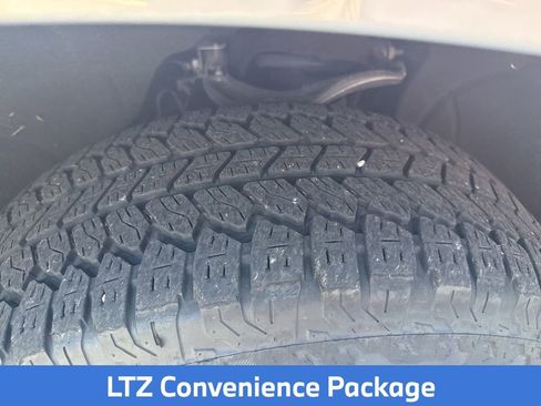 Used 2021 Chevrolet Silverado 1500 LTZ image 5