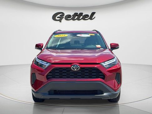Used 2025 Toyota RAV4 XLE w/ Convenience Package AWD/4WD image 2