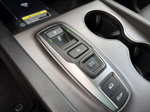 Used 2025 Honda Passport EX-L image 15