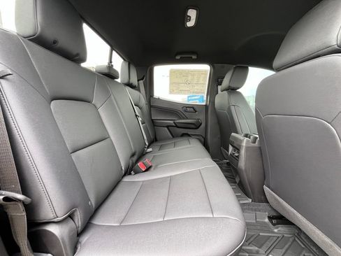Used 2026 Chevrolet Colorado Trail Boss AWD/4WD image 21