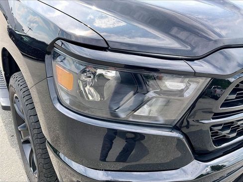 Used 2024 RAM 1500 Big Horn AWD/4WD image 30