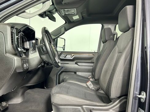 Used 2024 Chevrolet Silverado 3500 LT w/ Z71 Off-Road Package AWD/4WD image 29