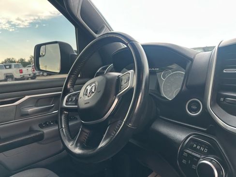 Used 2022 RAM 1500 Big Horn AWD/4WD image 18