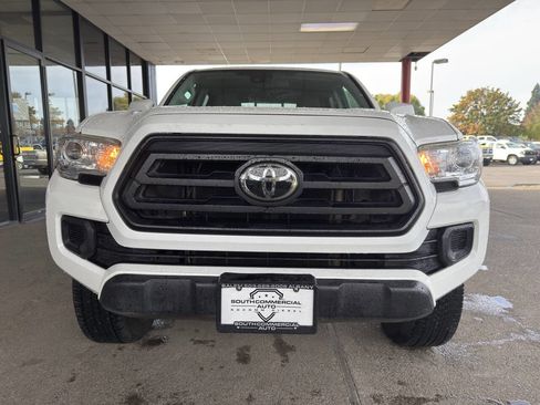 Used 2021 Toyota Tacoma SR image 13
