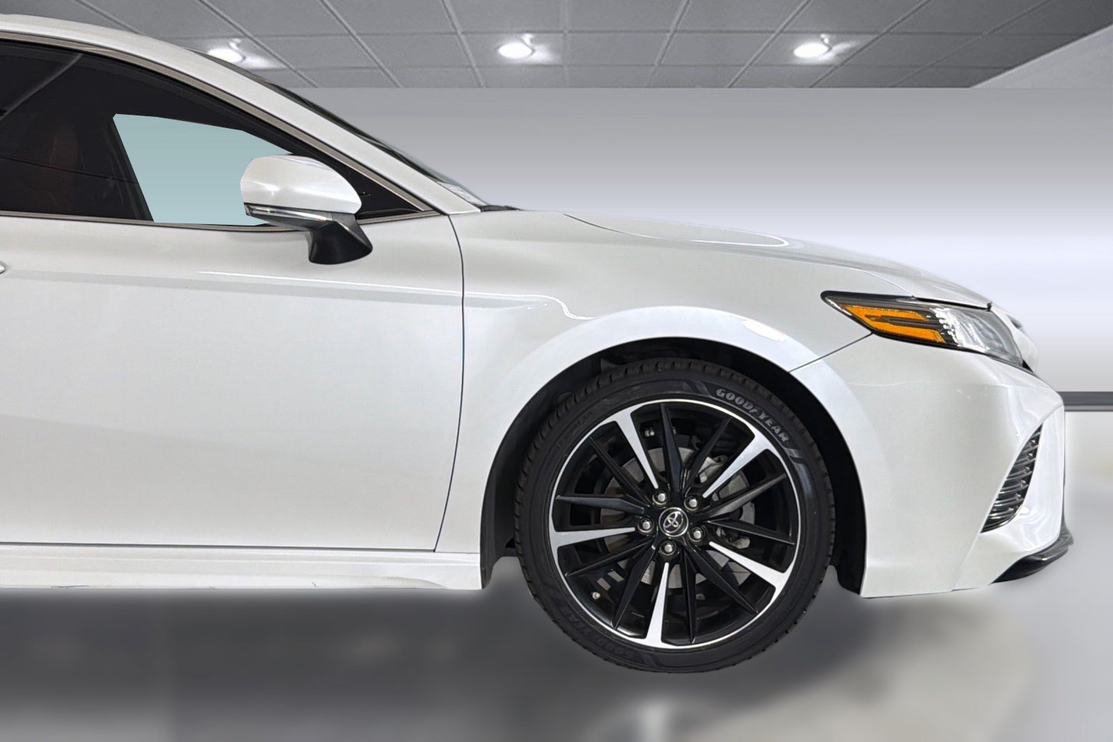 Used 2019 Toyota Camry XSE w/ Carpet Mat Package FWD image 33