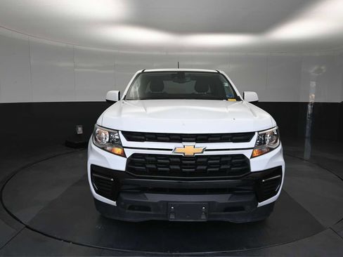 Used 2021 Chevrolet Colorado LT w/ Fleet Safety Package image 18