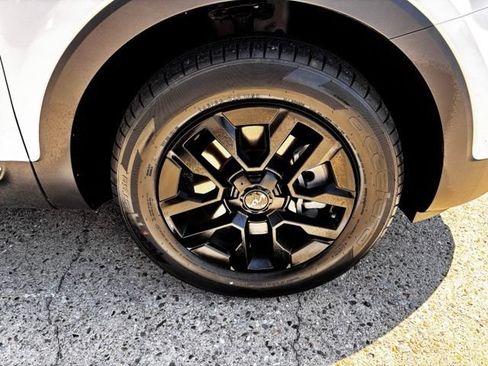 Used 2023 Kia Telluride SX Prestige X-Pro AWD/4WD image 9
