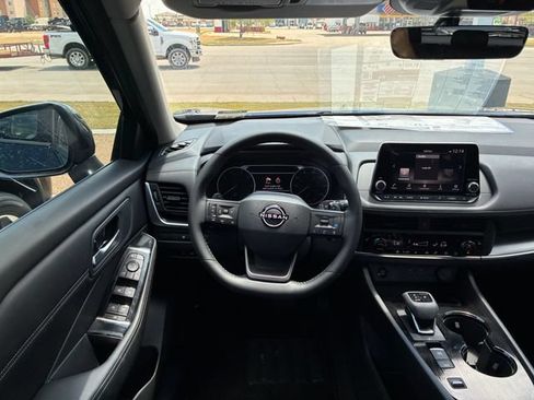 New 2026 Nissan Rogue Dark Armor FWD image 17