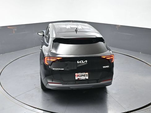 Used 2026 Kia Sportage LX FWD image 47