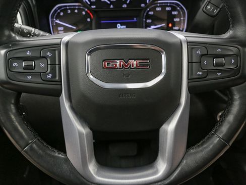Used 2021 GMC Sierra 1500 SLT w/ SLT Premium Plus Package AWD/4WD image 39