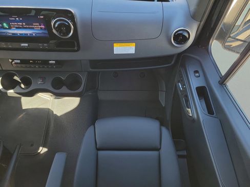 New 2026 Mercedes-Benz Sprinter 2500 image 19