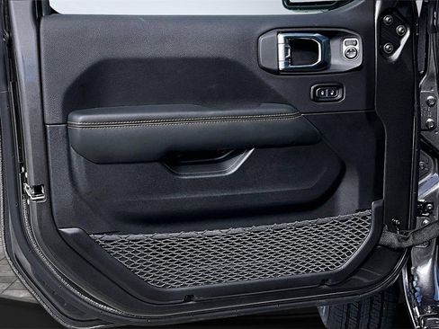 New 2026 Jeep Gladiator Sport image 2