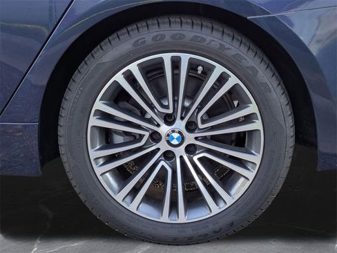 Used 2019 BMW 530i xDrive w/ Convenience Package image 37