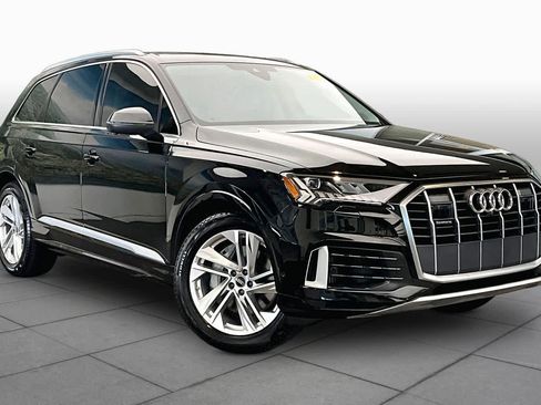 Used 2023 Audi Q7 3.0T Prestige w/ Prestige Package AWD/4WD image 3
