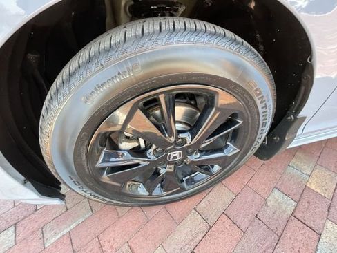 Used 2023 Honda Odyssey Sport image 24