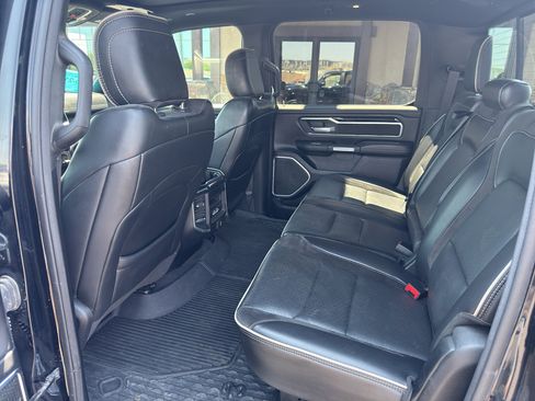 Used 2020 RAM 1500 Laramie w/ Sport Appearance Package AWD/4WD image 10