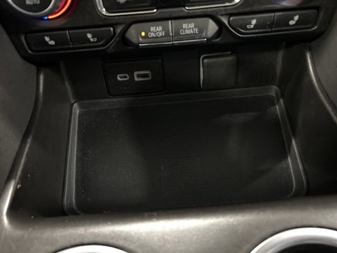 Used 2023 Chevrolet Suburban RST image 22