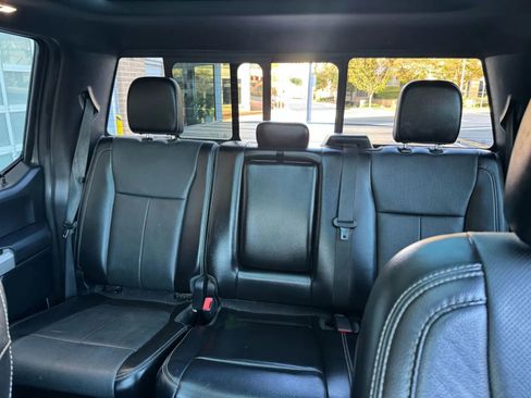 Used 2018 Ford F150 Lariat w/ Equipment Group 502A Luxury image 26