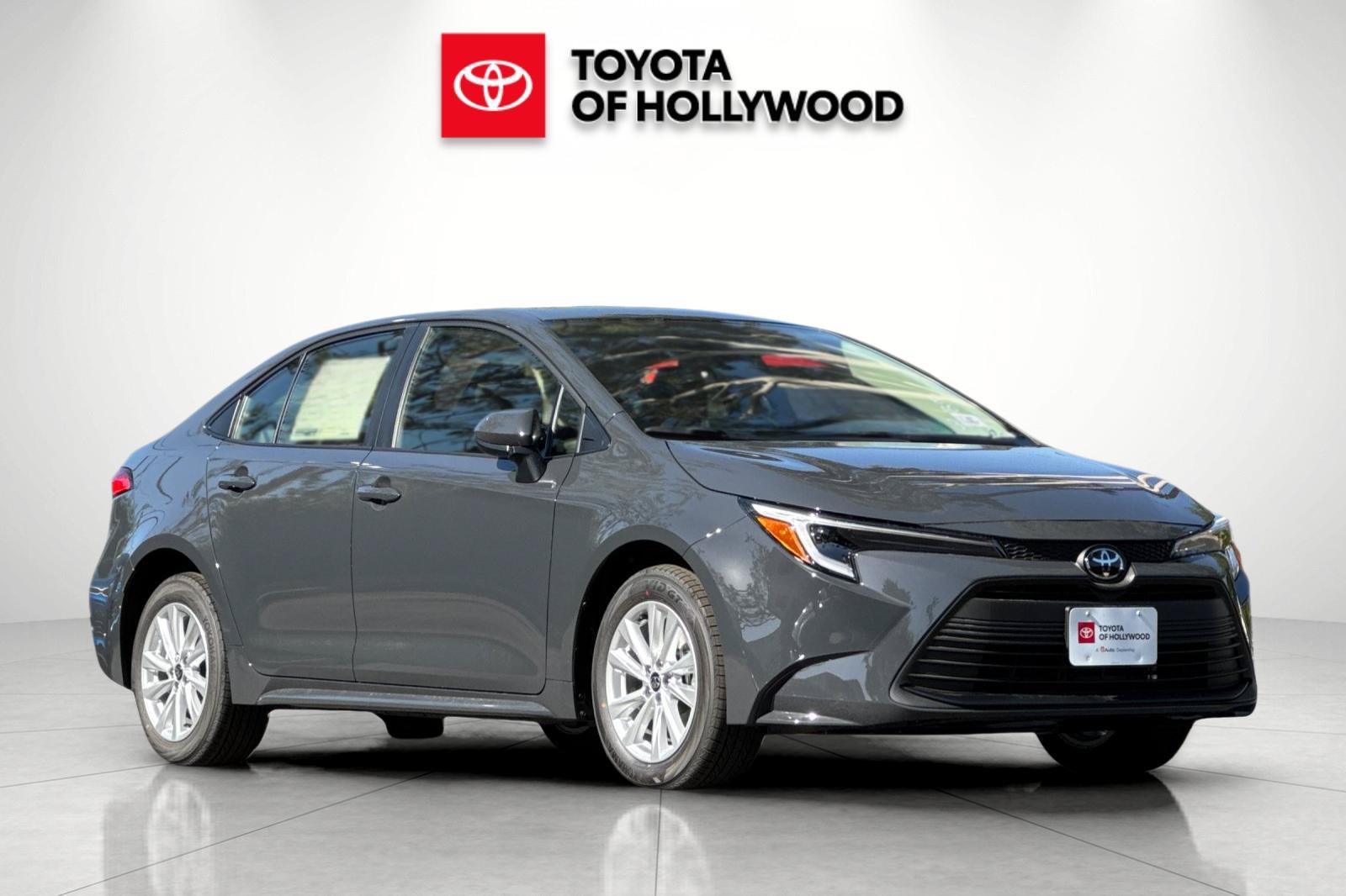 New 2027 Toyota Corolla LE w/ LE Premium Package FWD image 2