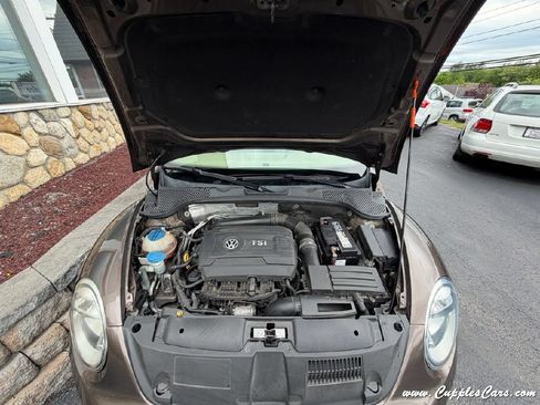 Used 2014 Volkswagen Beetle 1.8T FWD image 15