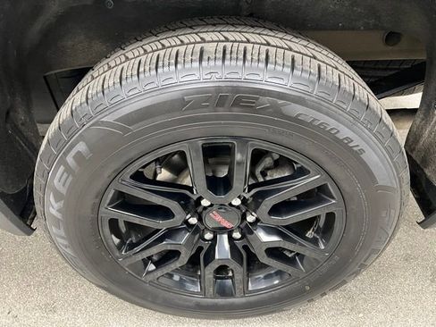 Used 2024 GMC Sierra 1500 Elevation image 14