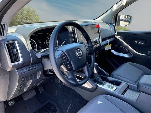 New 2026 Nissan Frontier SV AWD/4WD image 7