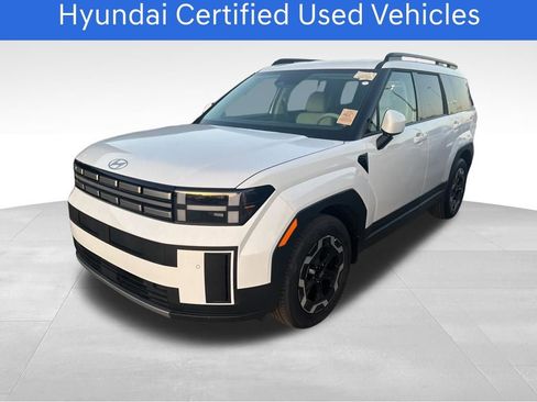 Certified 2026 Hyundai Santa Fe SEL FWD image 2