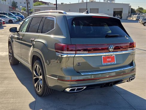 New 2025 Volkswagen Atlas SEL Premium R-Line image 8