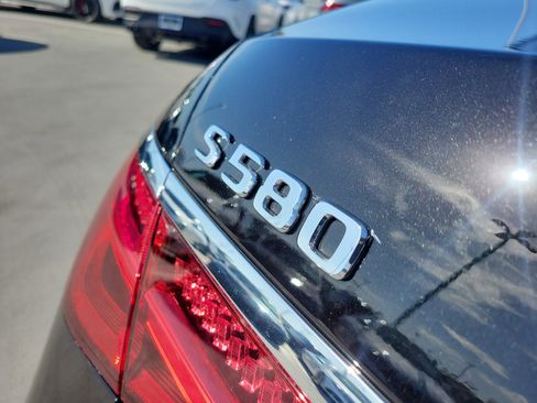 Certified 2023 Mercedes-Benz S 580 4MATIC Sedan image 6