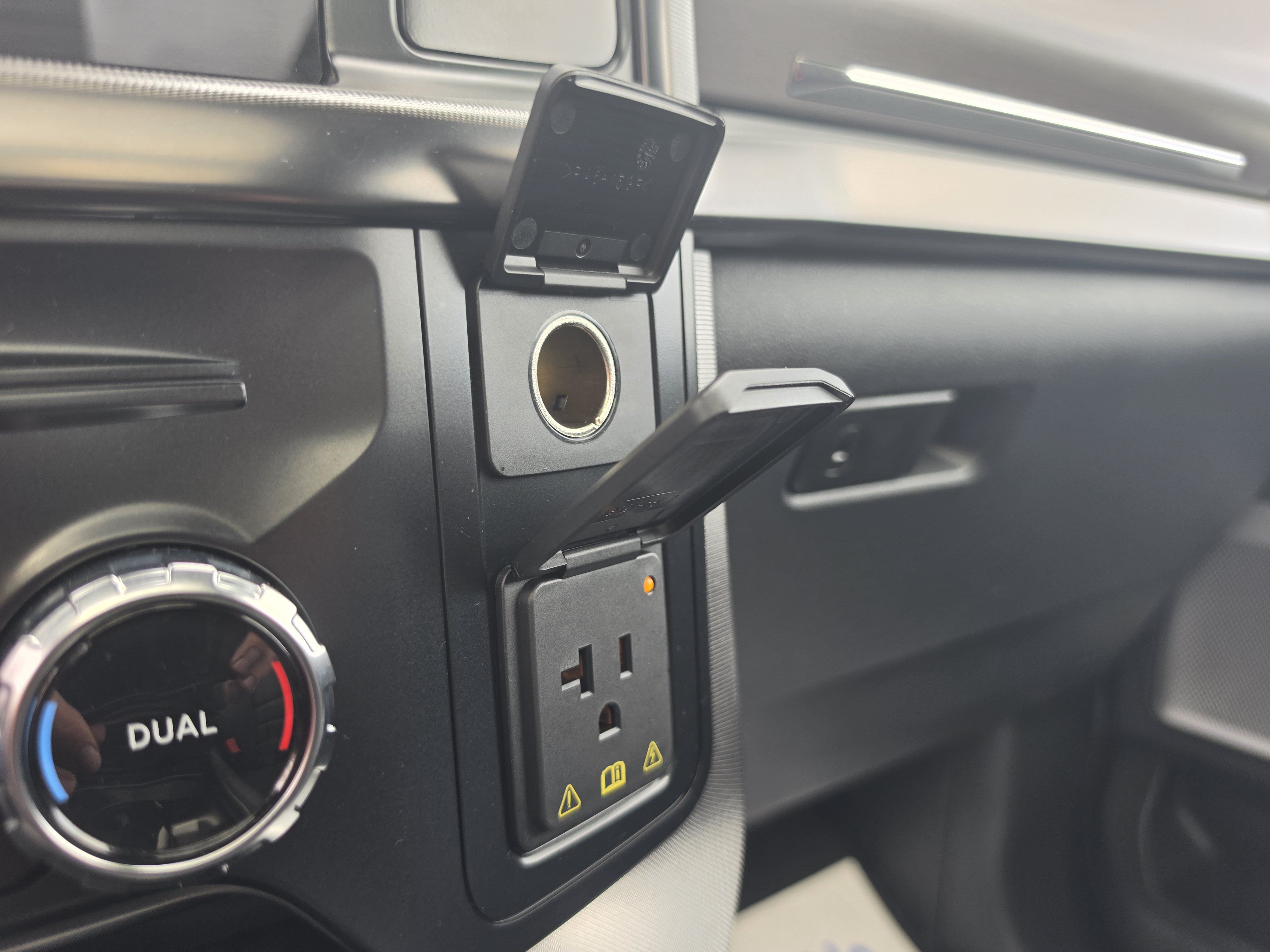 Used 2024 Ford F150 Platinum AWD/4WD image 42
