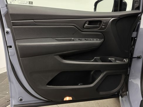 Used 2024 Honda Odyssey Sport image 10